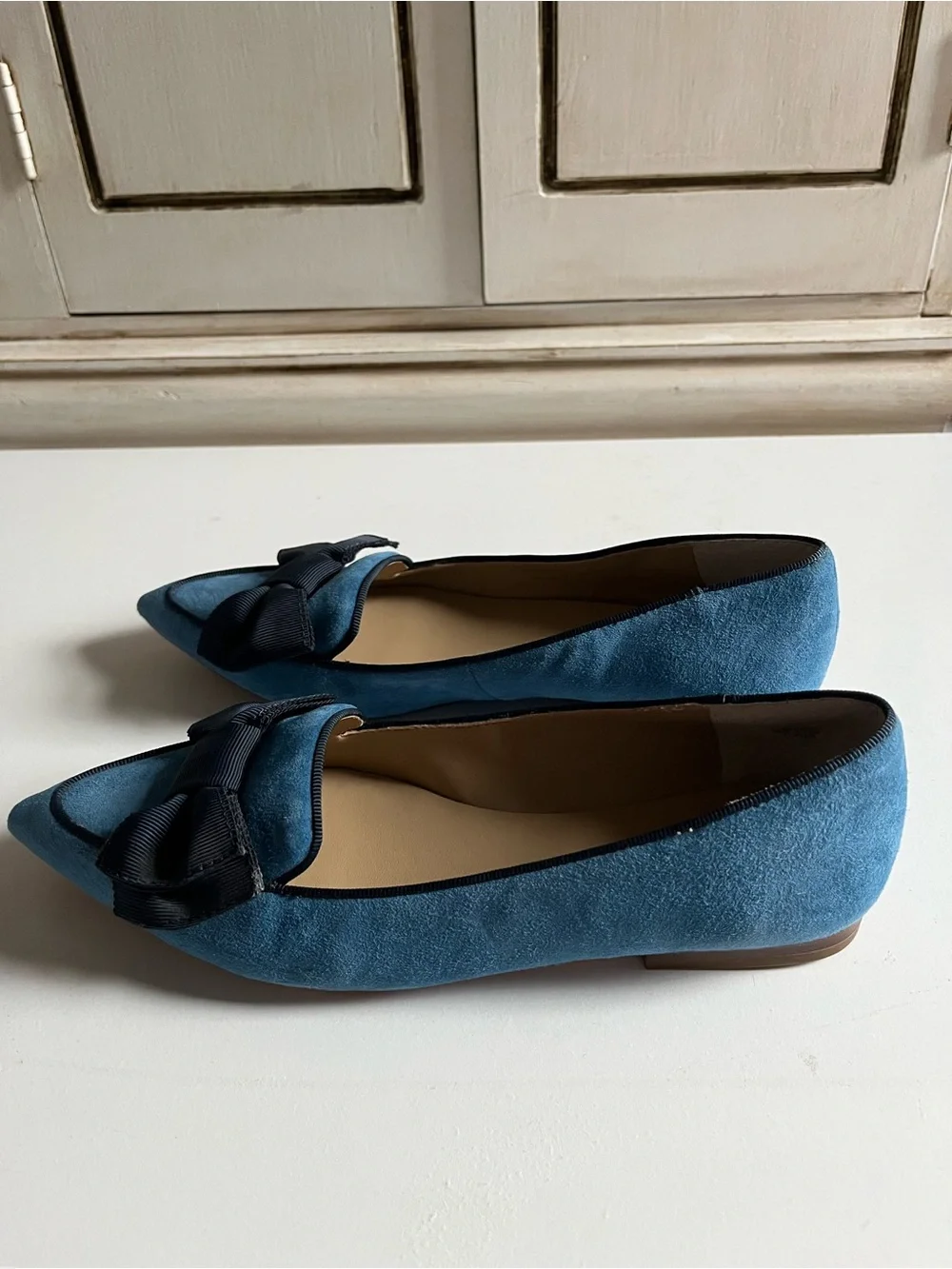 Ann Taylor Ziggy Suede Slip On Ballet Flats Blue Black Ribbon Size 6.5M